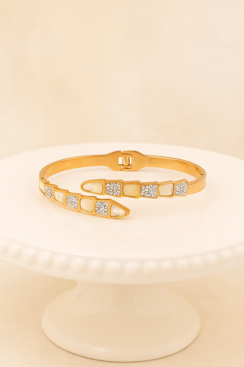 Nubia Gleam Serpent Bracelet