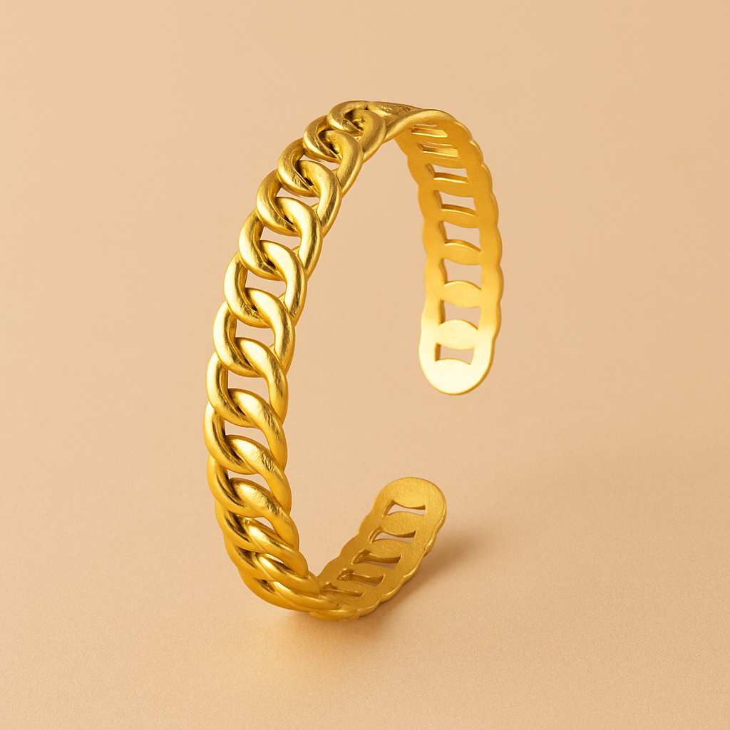 Camila Curb Chain Cuff