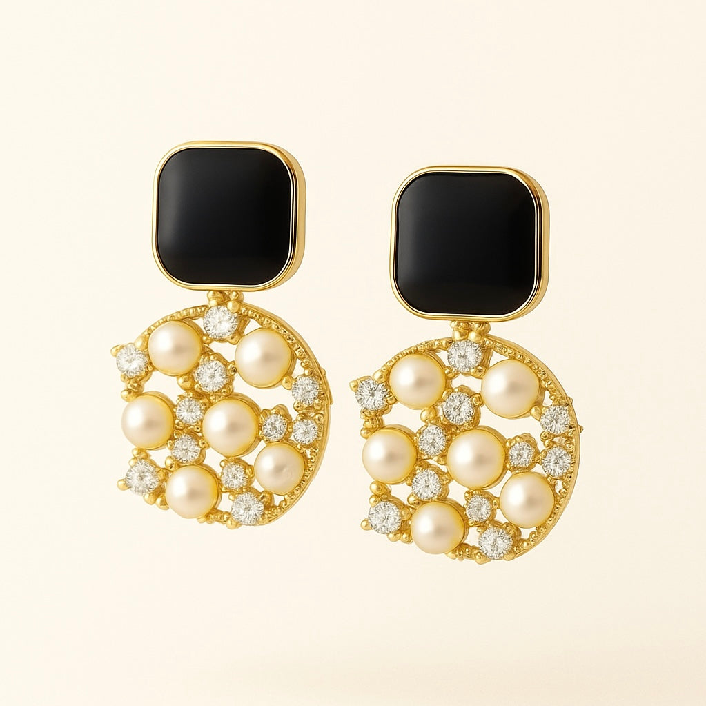 Noir Bloom Pearl Earrings