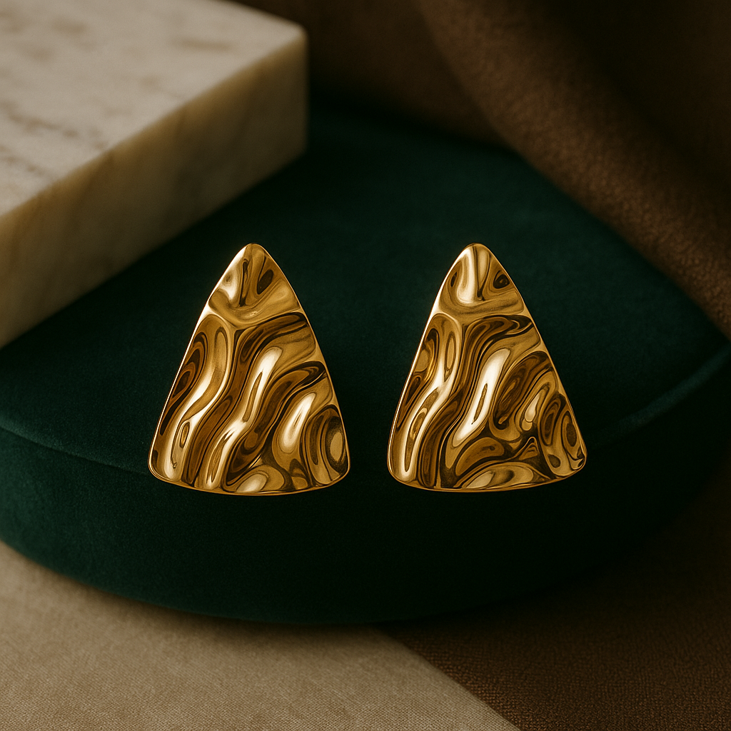 Vera Sculpted Metal Studs