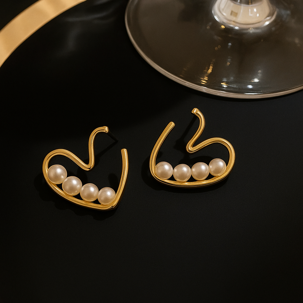 Elira Heartline Pearl Earrings