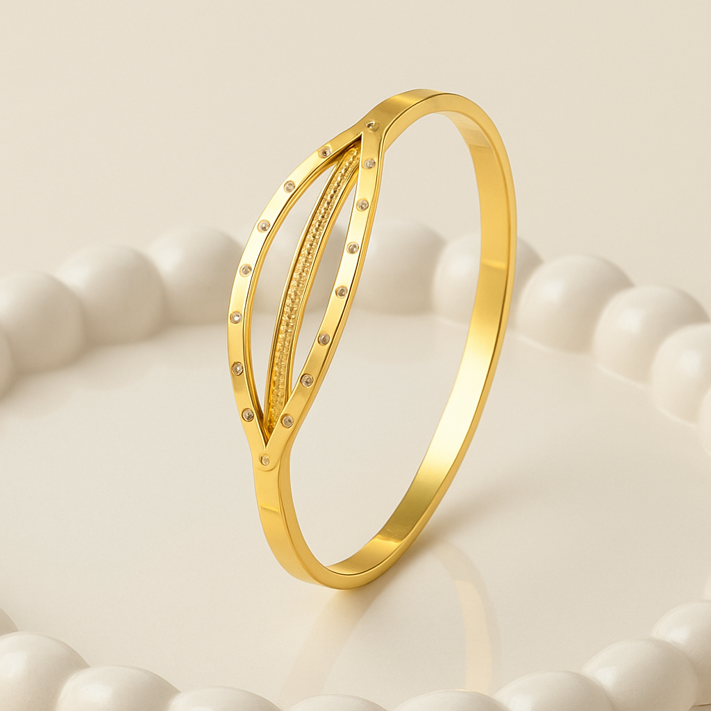 Sandara Marquise Cuff