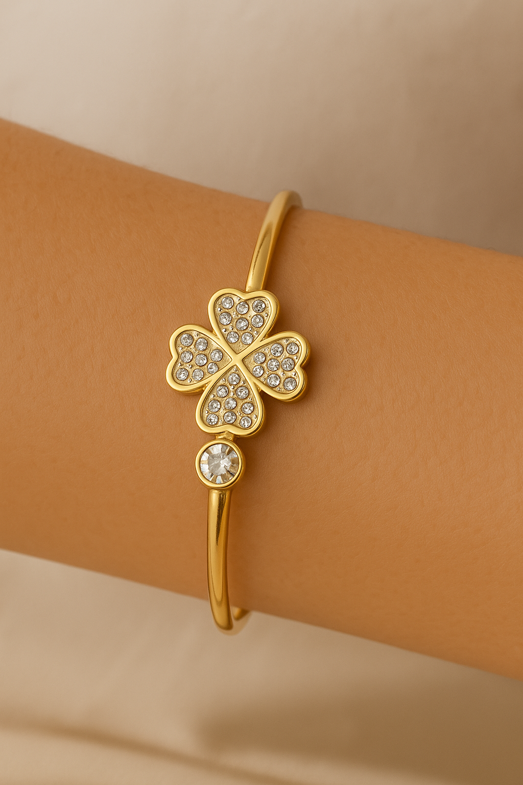 Cloverlight Crystal Cuff