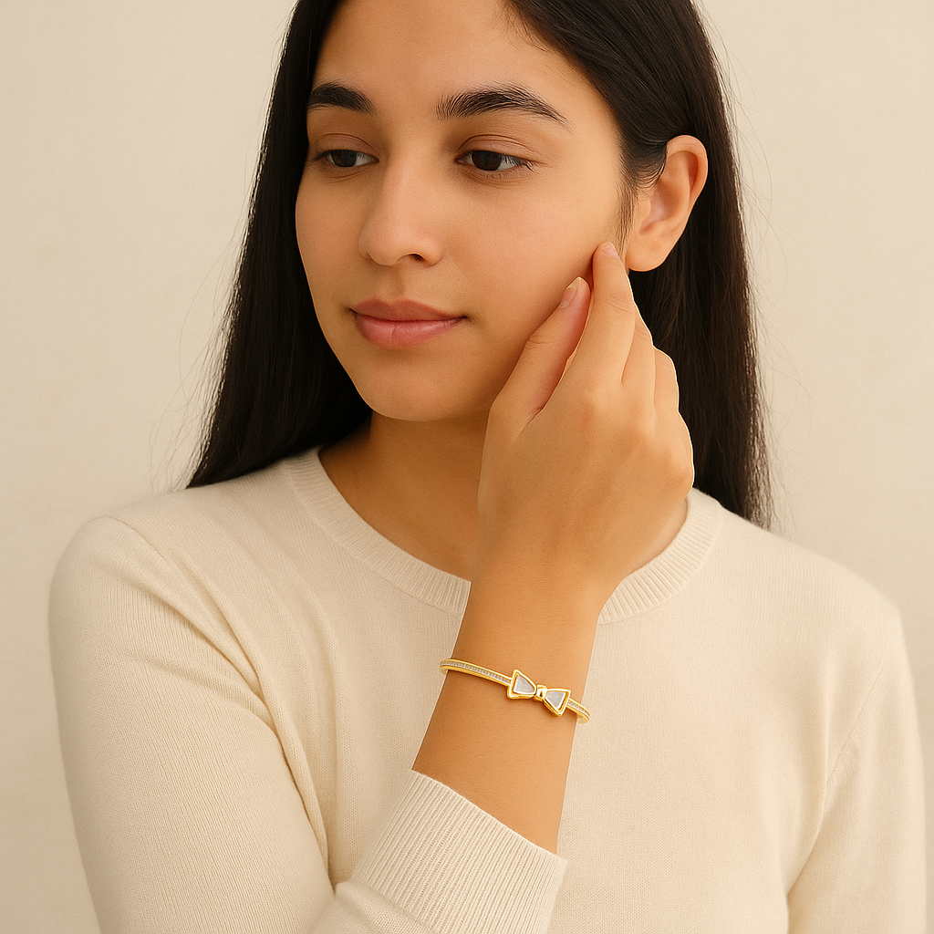 Ivory Belle Bangle