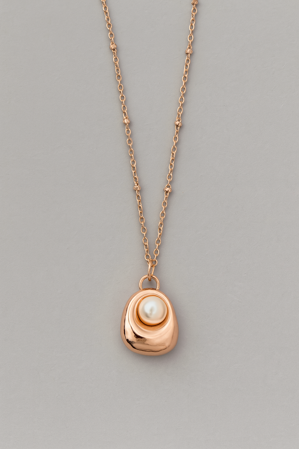 Serein Pearl Pendant Necklace